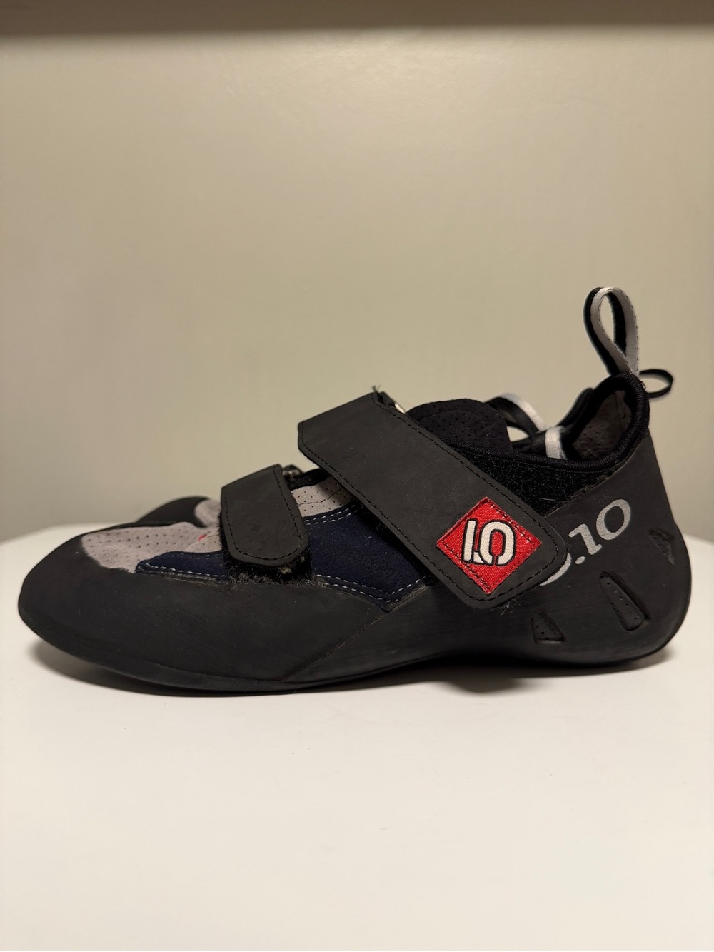 5.10 Five Ten Rogue Black/Gray Climbing Shoe Men’s US 11 UK 10 EU 44.5